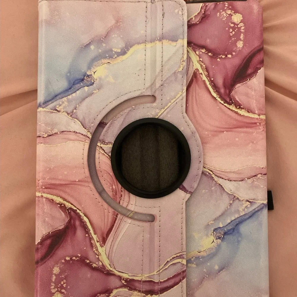 Apple Ipad 5th Generation with case